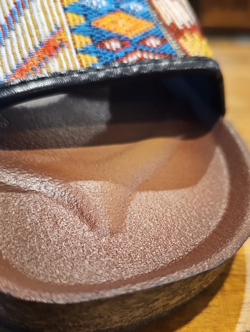 NEW! JoJ Makly Southwestern Slides (Size 39)